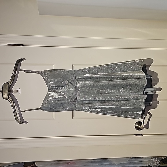 B. DARLIN SILVERY LIGHT BLUE SHORT DRESS - Picture 1 of 2